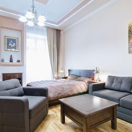 Apartment Grebinky 9 Lviv Exterior photo